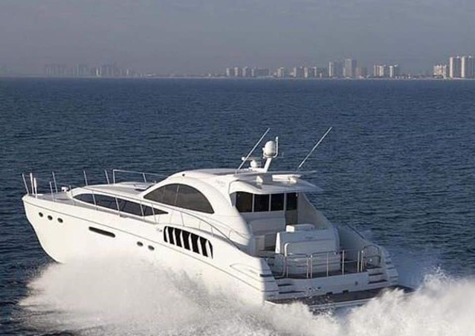 M/Y 2010 CUSTOM AXCELL YACHTS 650 POWER CATAMARAN Yacht #11