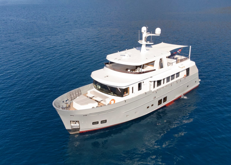 M/Y 85' SEMI DISPLACEMENT TRAWLER Yacht #7