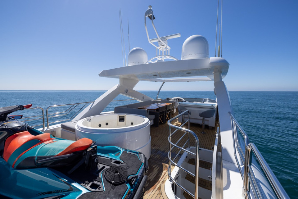 M/Y INDECENT PROPOSAL 4 Yacht #12