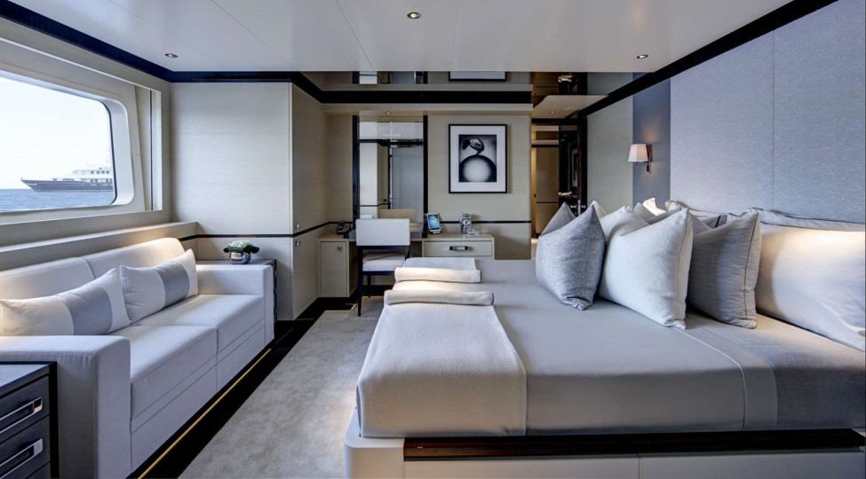 M/Y EXCELLENCE V Yacht #8