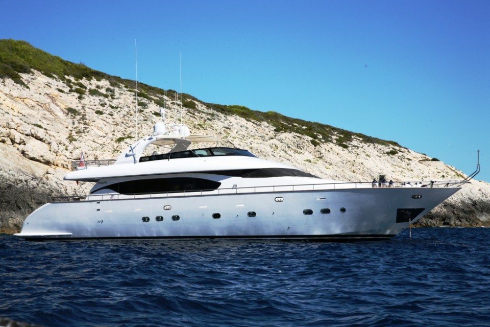 M/Y Inclination Yacht #1