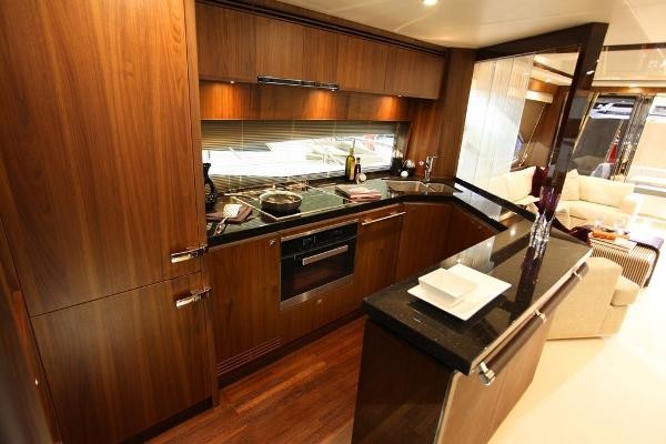 M/Y Dreamline Yacht #10