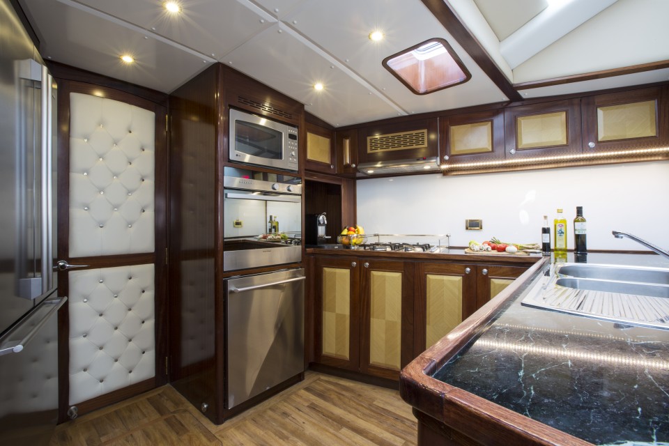 S/Y Limitless Yacht #5