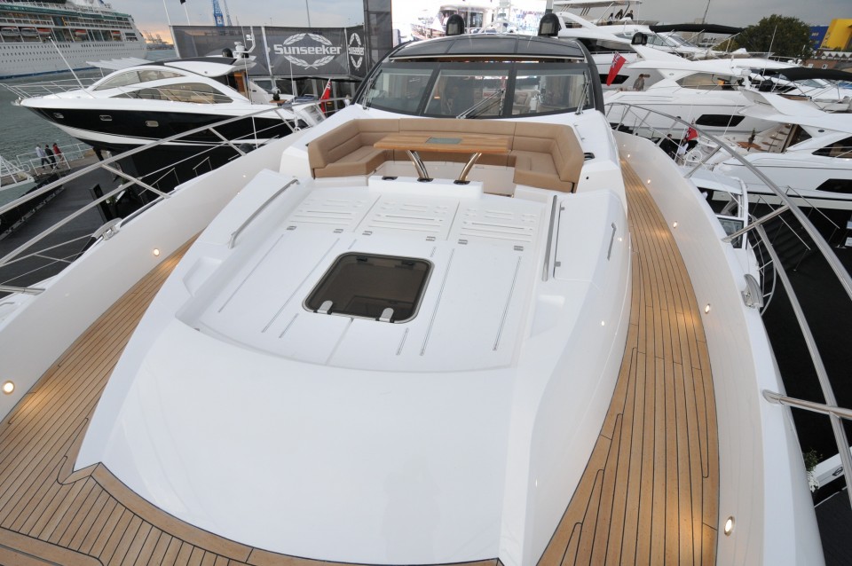 M/Y Sunseeker Predator 80 Yacht #9