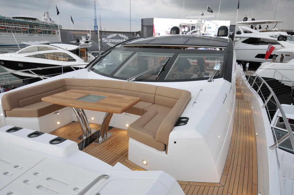 M/Y Sunseeker Predator 80 Yacht #10