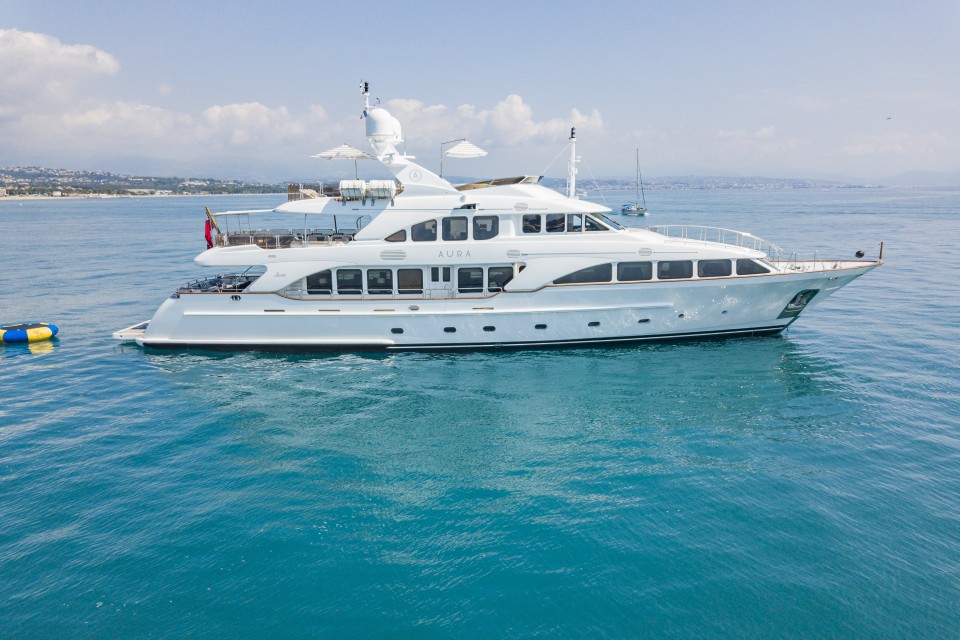 M/Y Aura Yacht #17