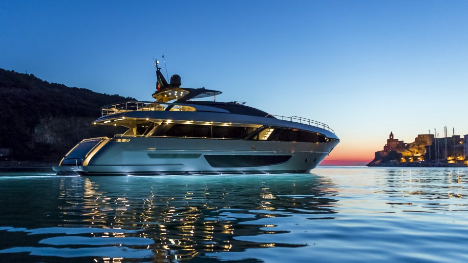 M/Y Riva 100 Corsaro Yacht #8