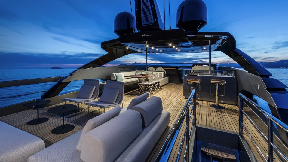 Riva 100 Corsaro Yacht For Sale Riva Luxury Yacht