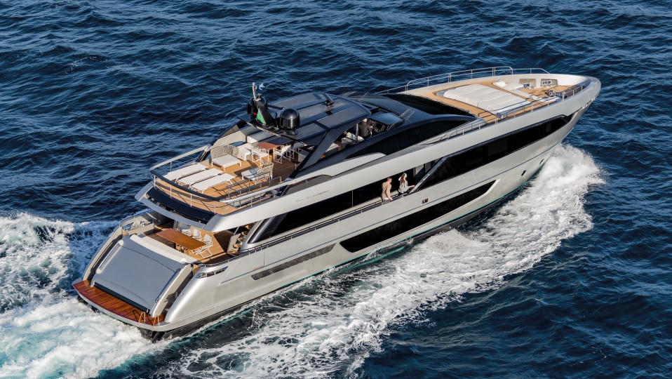 M/Y Riva 100 Corsaro Yacht #9