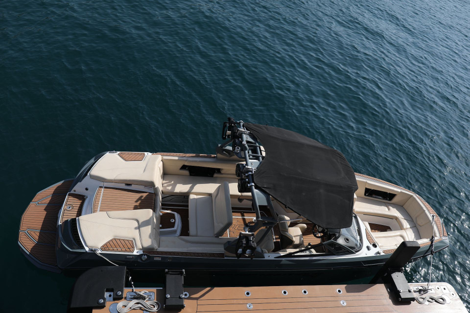 M/Y Super Air Nautique G25 Yacht #6