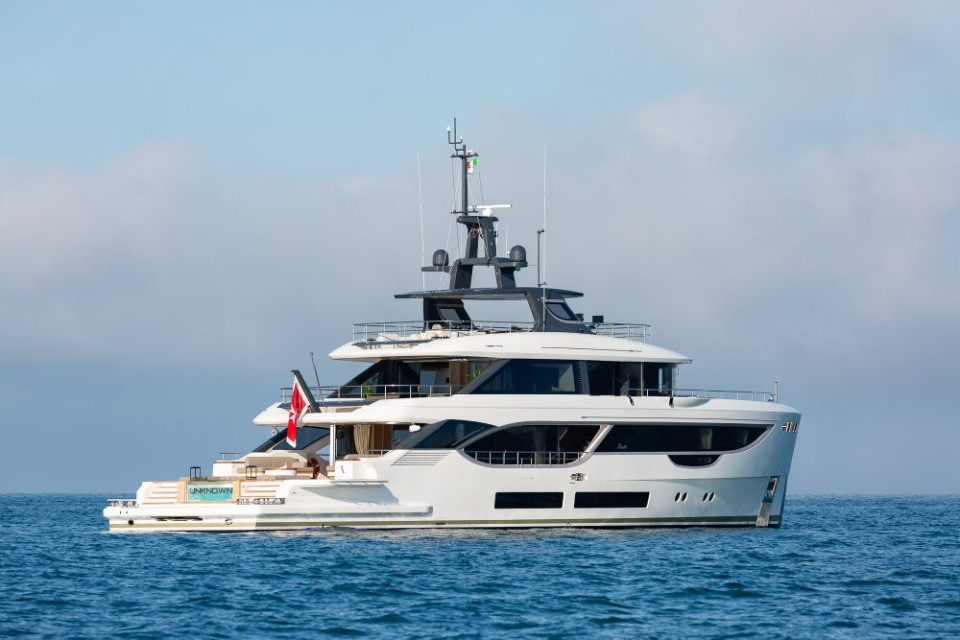 M/Y Unknown Yacht #1