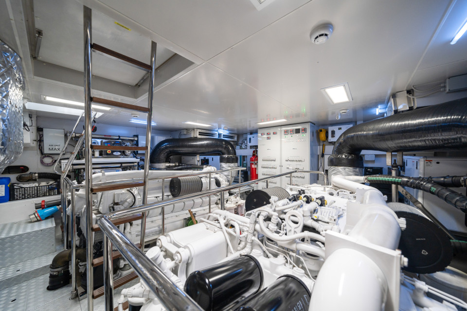 M/Y Maximus Yacht #24