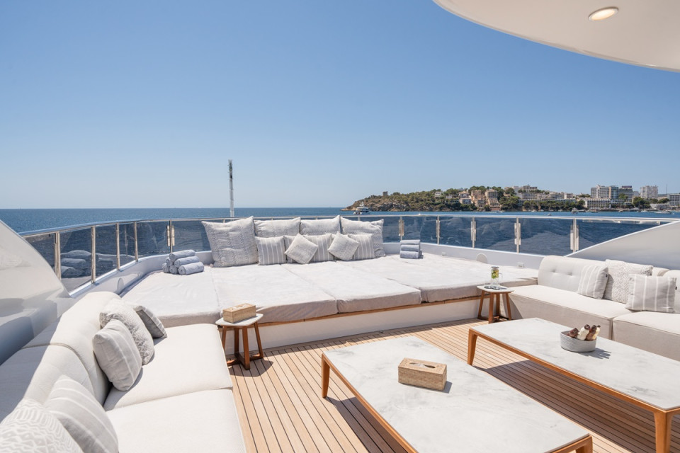 M/Y Titian Pearl Yacht #10