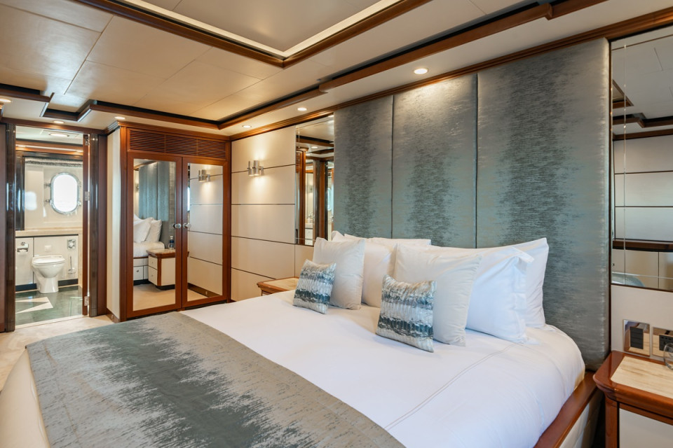 M/Y Titian Pearl Yacht #28