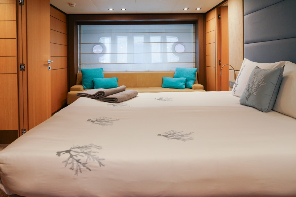 M/Y White Swan Yacht #16