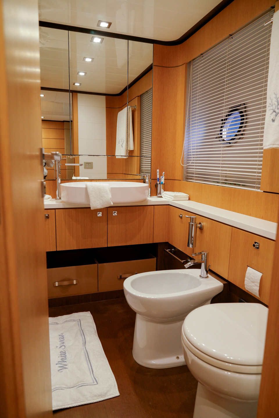 M/Y White Swan Yacht #12