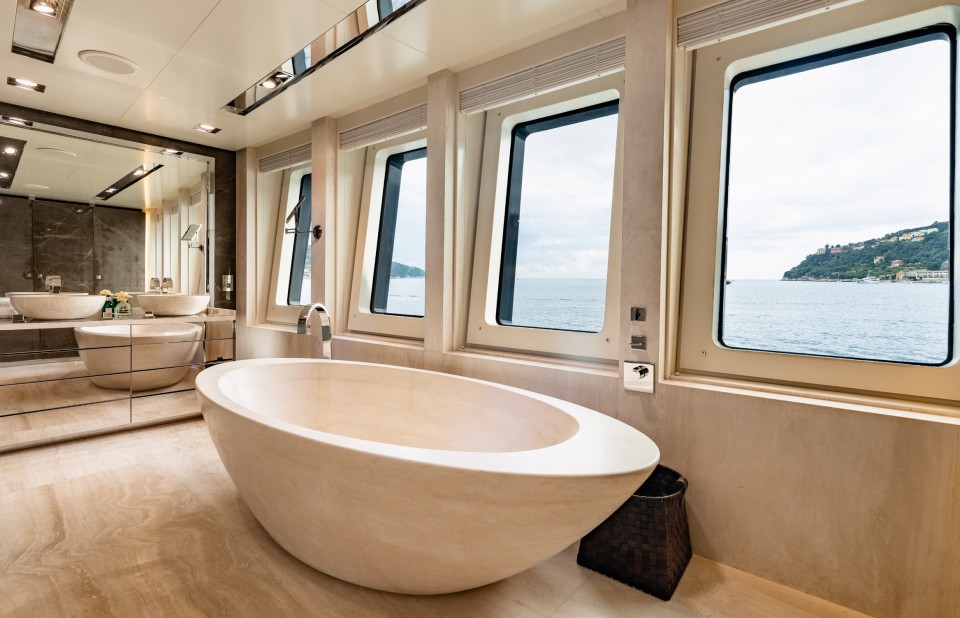 M/Y LOON Yacht #12