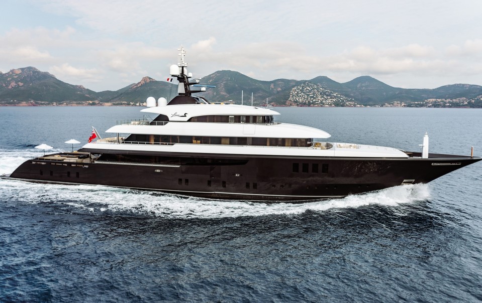 M/Y LOON Yacht #23