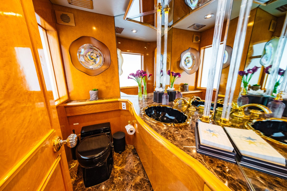 M/Y LONE STAR Yacht #10