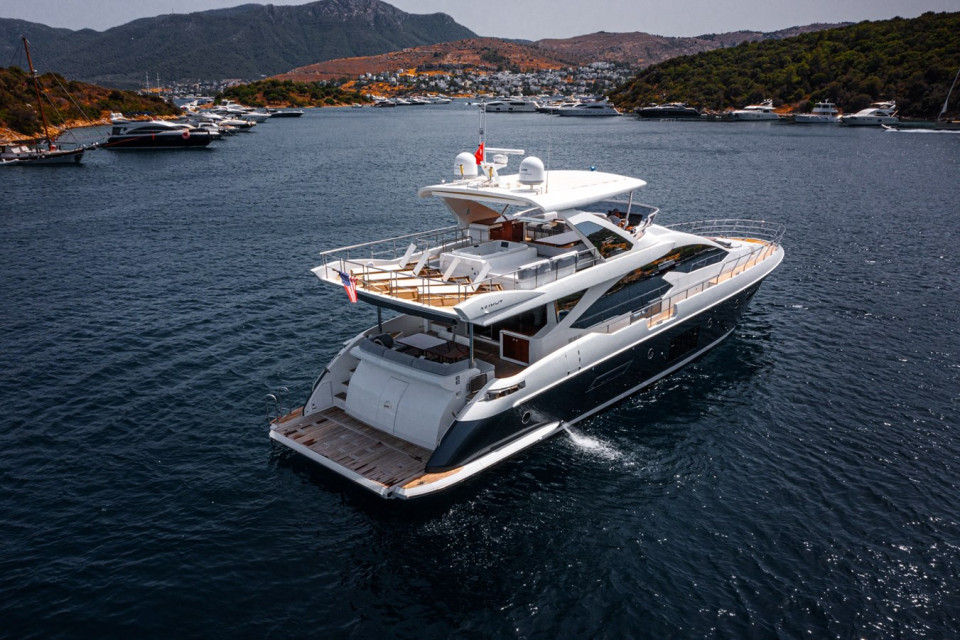 M/Y AZIMUT 80 Yacht #3