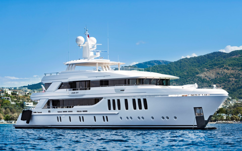 M/Y LIQUID SKY Yacht #2