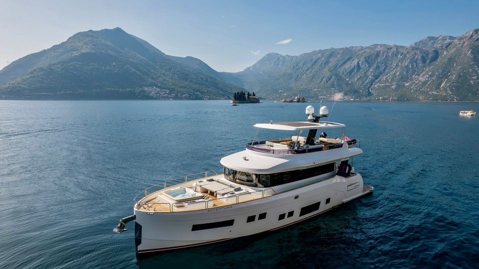 M/Y AVVENTURA Yacht #6