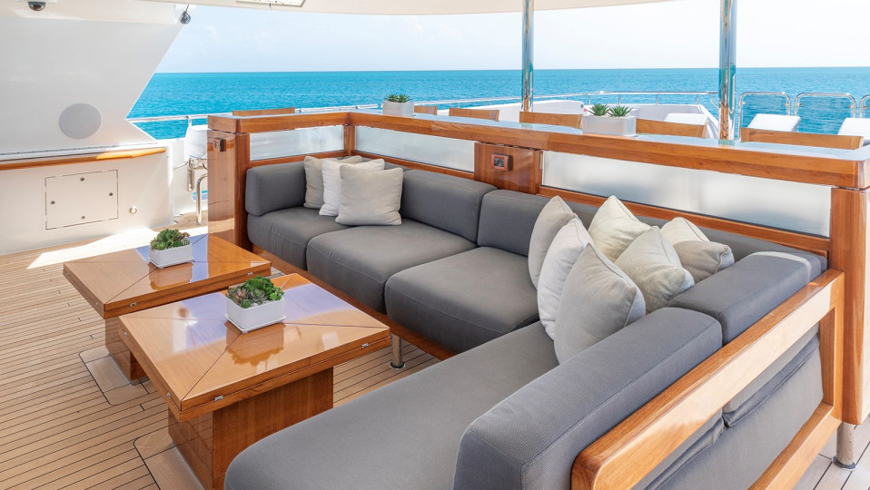 M/Y HOSPITALITY Yacht #8