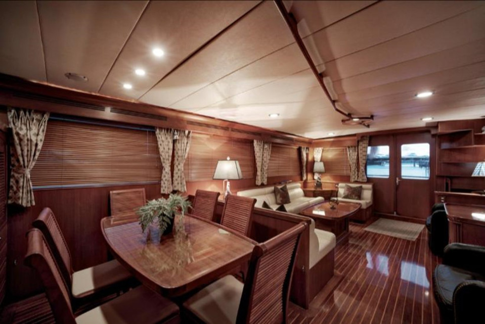 M/Y THE GARLIC  Yacht #4