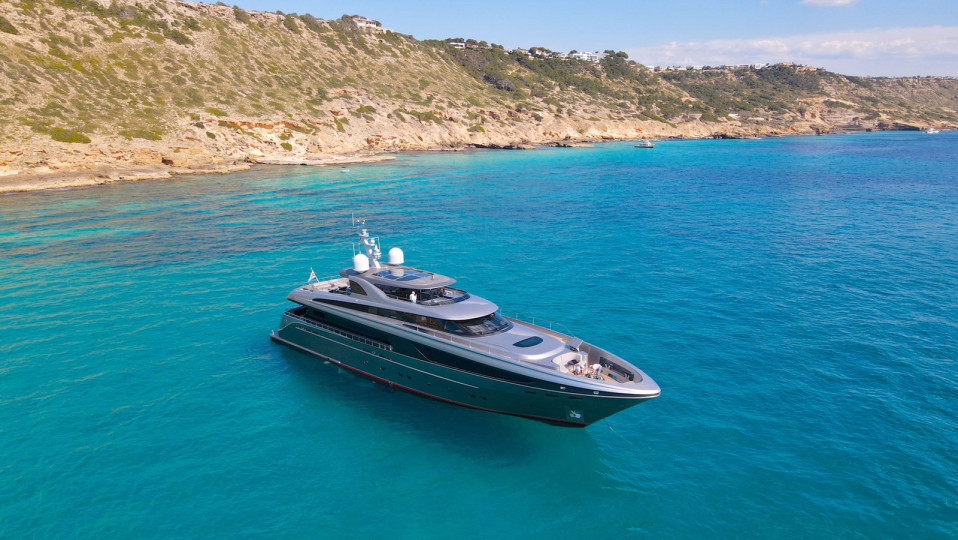 M/Y SMOOTH OPERATOR Yacht #11