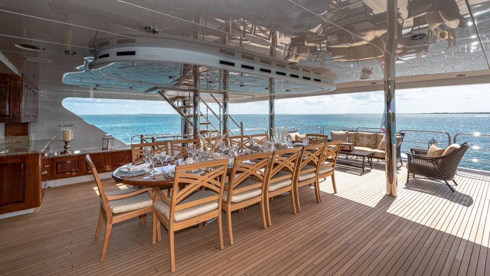 M/Y SILVER LINING Yacht #15