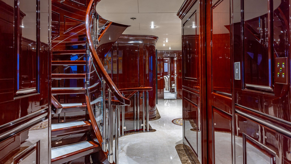 M/Y LADY JOY Yacht #8