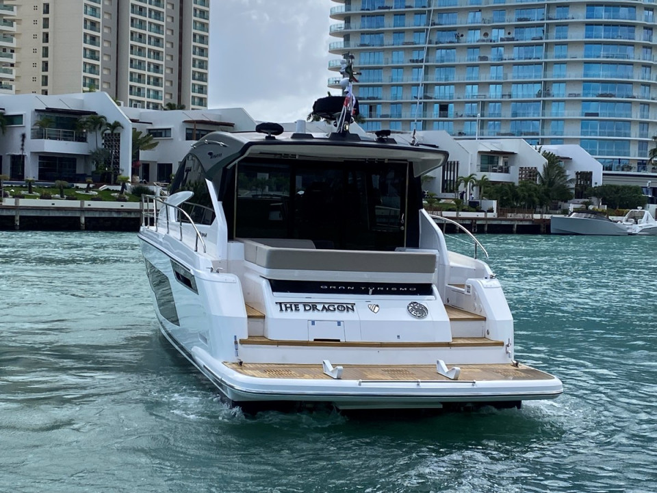 M/Y 2022 FAIRLINE TARGA 50 GT @ CANCUN Yacht #6