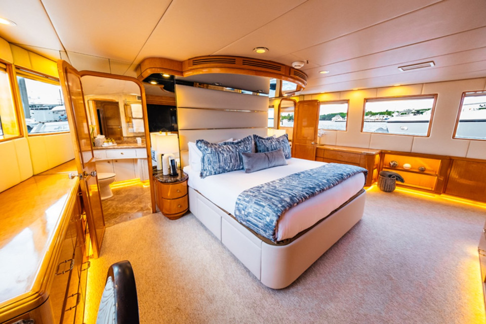 M/Y LONE STAR Yacht #13