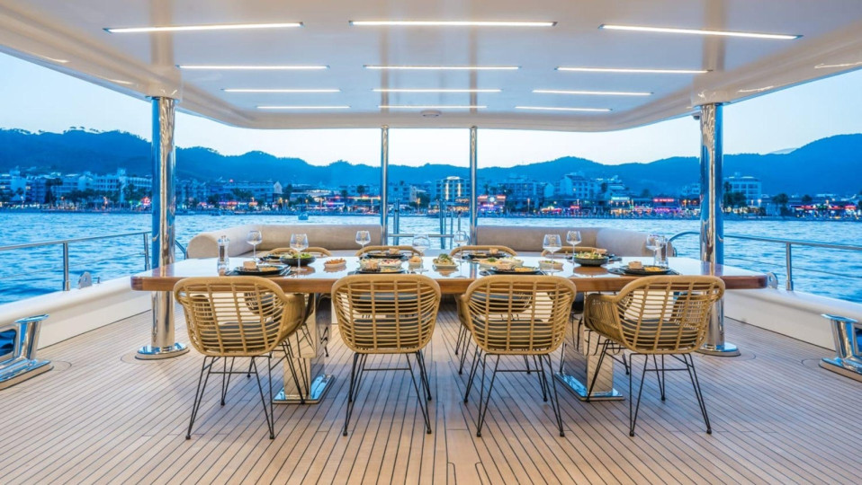 M/Y 39,1 M CUSTOM BUILD MOTOR YACHT Yacht #12