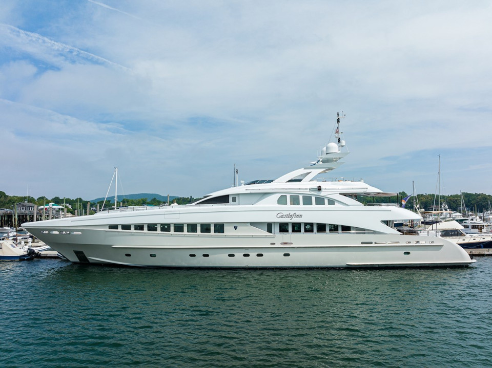 M/Y CASTLEFINN Yacht #1