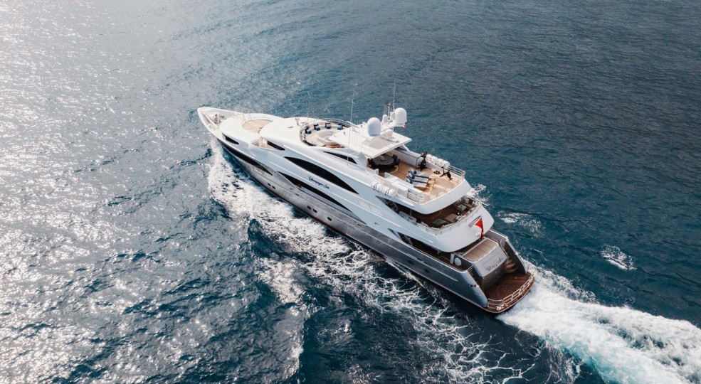 M/Y CHAMPAGNE SEAS Yacht #3