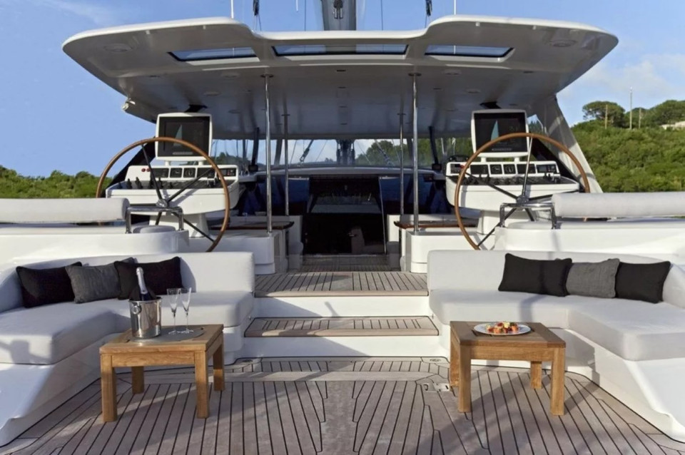 S/Y VALQUEST Yacht #4