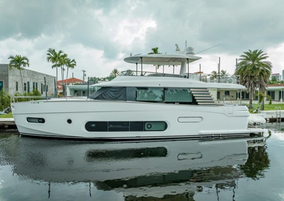 M/Y 2022 AZIMUT MAGELLANO 66 Yacht #11