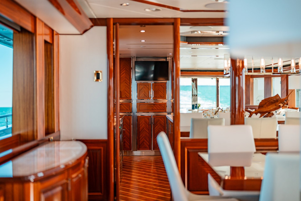 M/Y BLUE TIME Yacht #12