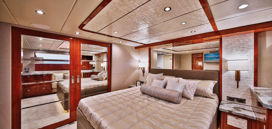 M/Y DEESCOVERY Yacht #13