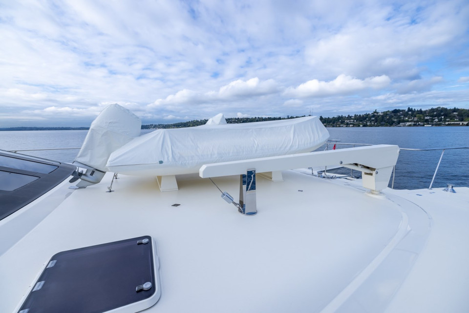 M/Y WHITE LIGHTNING Yacht #9