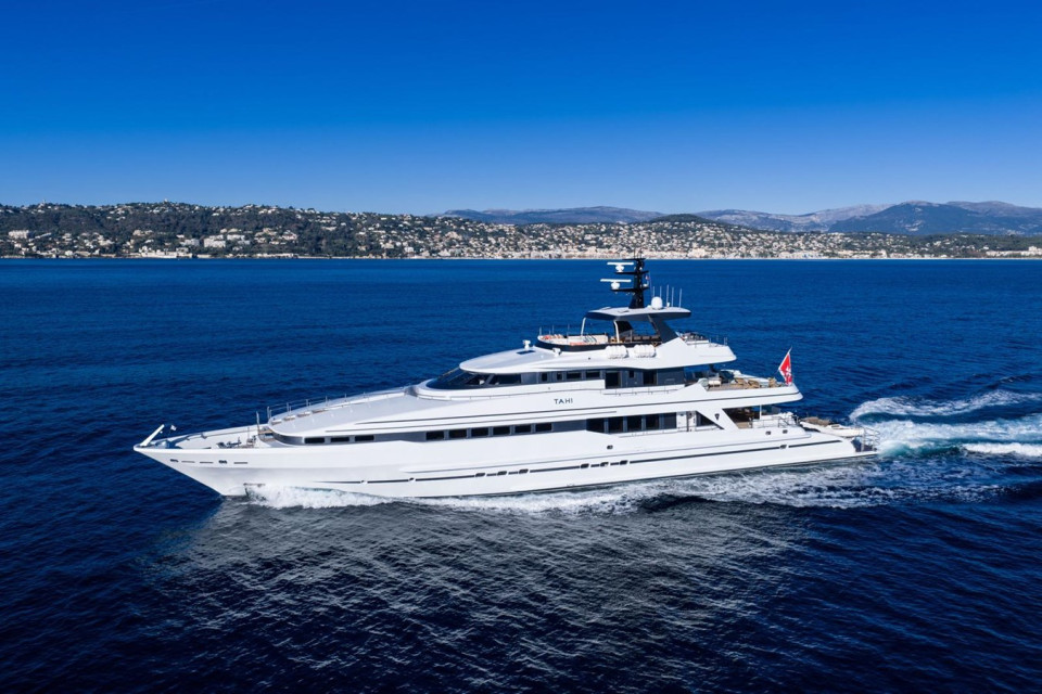 M/Y TAHI Yacht #1