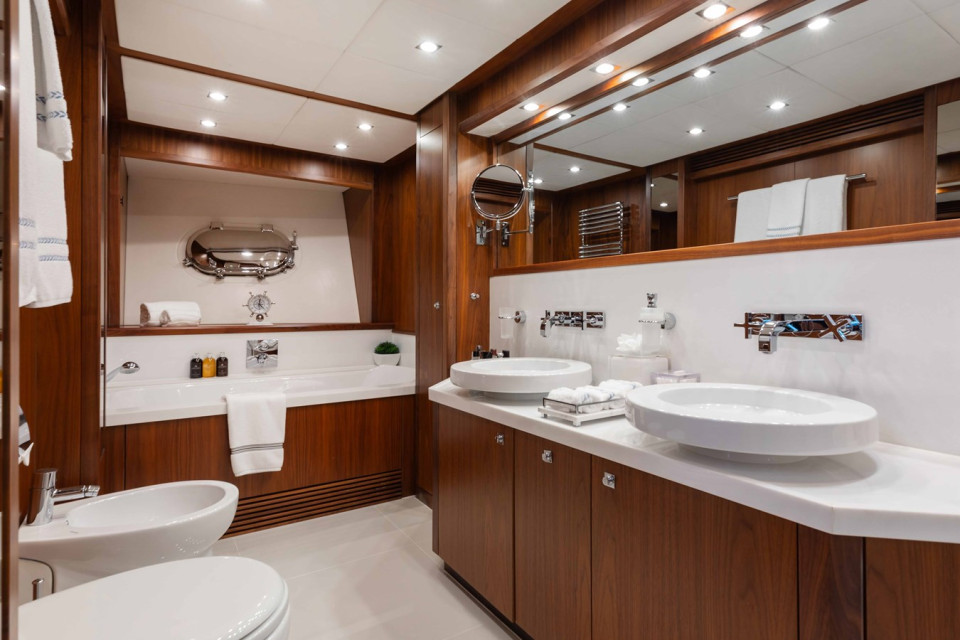 M/Y ABOUT TIME Yacht #9