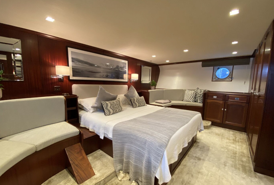 M/Y TRAFALGAR Yacht #7