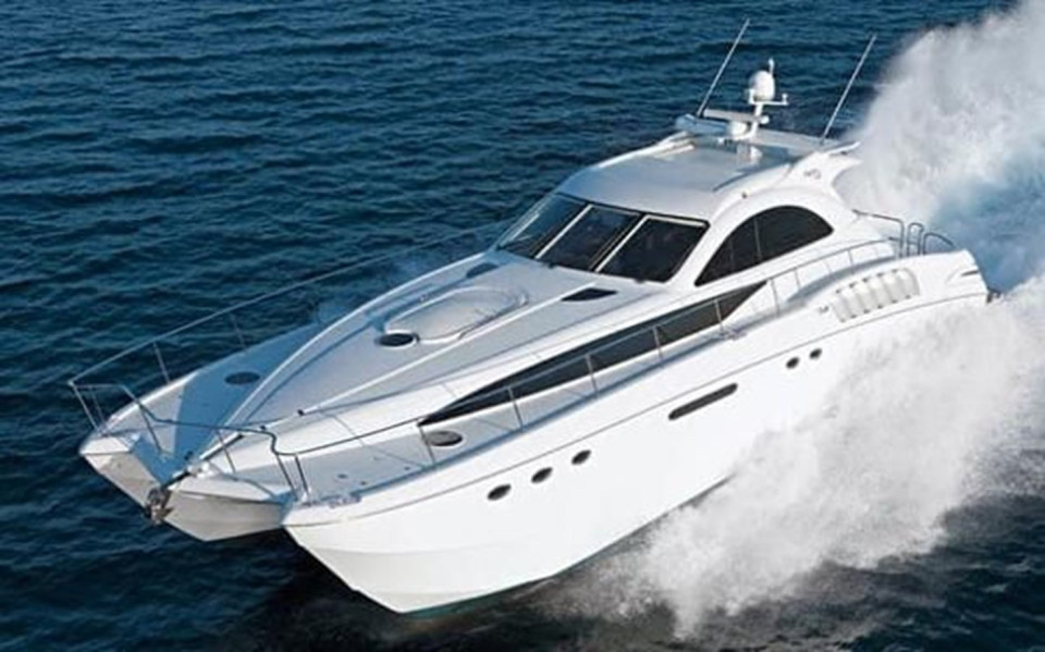 M/Y 2010 CUSTOM AXCELL YACHTS 650 POWER CATAMARAN Yacht #2