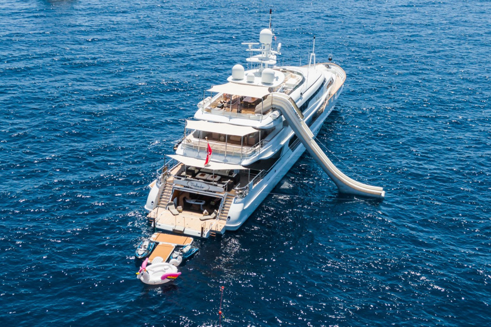 M/Y THE WELLESLEY Yacht #15
