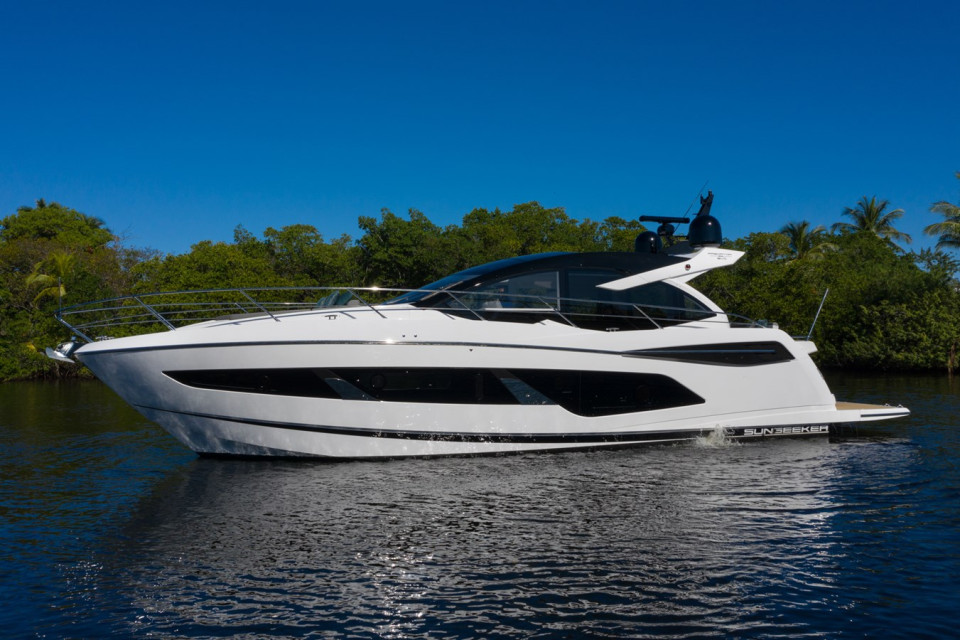 M/Y SUNSEEKER PREDATOR 55 Yacht #5