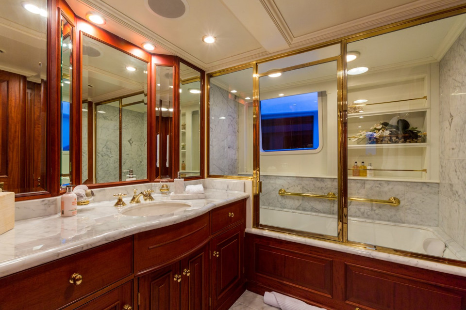 M/Y LADY J Yacht #10