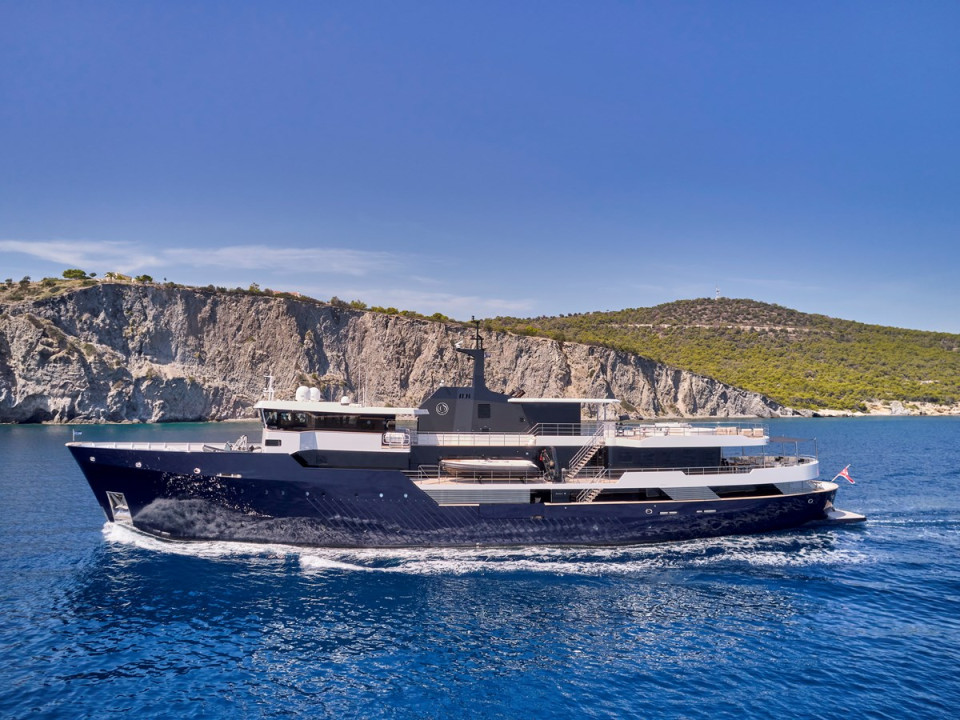 M/Y OMNIA Yacht #1