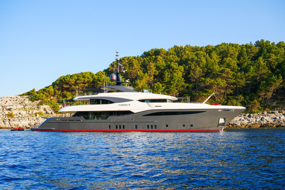 M/Y  STARBURST III Yacht #10